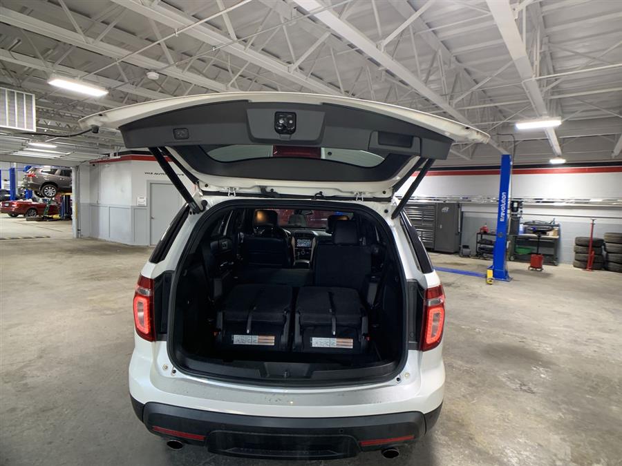 2012 Ford Explorer FWD 4dr Limited, available for sale in Stratford, Connecticut | Wiz Leasing Inc. Stratford, Connecticut 2012 Ford Explorer FWD 4dr Limited, available for sale in Stratford, Connecticut | Wiz Leasing Inc. Stratford, Connecticut