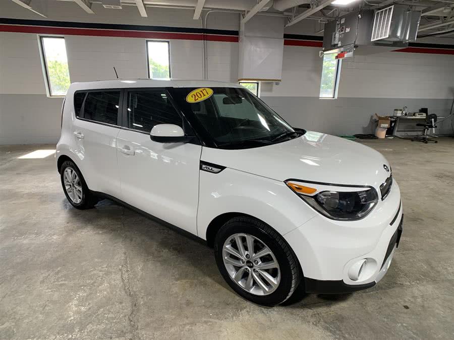 2017 Kia Soul + Auto, available for sale in Stratford, Connecticut | Wiz Leasing Inc. Stratford, Connecticut