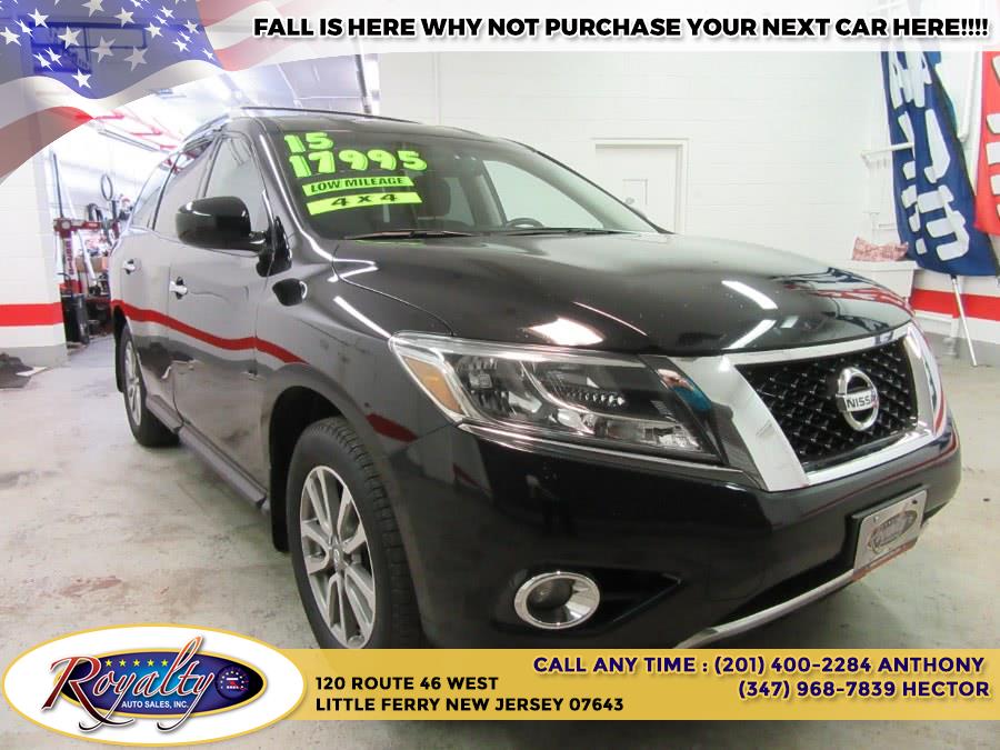2015 Nissan Pathfinder 4WD 4dr SV, available for sale in Little Ferry, New Jersey | Royalty Auto Sales. Little Ferry, New Jersey