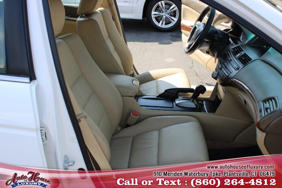 2010 Honda Accord Sdn 4dr I4 Auto EX-L, available for sale in Plantsville, Connecticut | Auto House of Luxury. Plantsville, Connecticut 2010 Honda Accord Sdn 4dr I4 Auto EX-L, available for sale in Plantsville, Connecticut | Auto House of Luxury. Plantsville, Connecticut