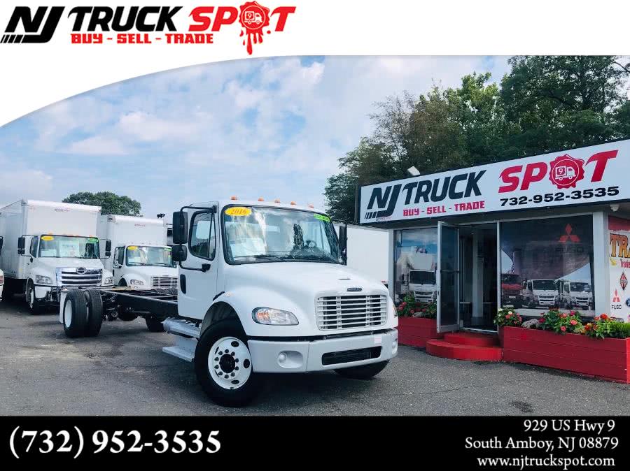 2016 FREIGHTLINER M2 106 26FT CAB & CHASSIS + LIFT GATE + NO CDL, available for sale in South Amboy, New Jersey | NJ Truck Spot. South Amboy, New Jersey