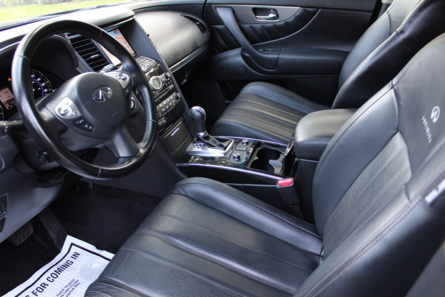 2014 Infiniti QX70 AWD 4dr, available for sale in Great Neck, New York | Great Neck Car Buyers & Sellers. Great Neck, New York 2014 Infiniti QX70 AWD 4dr, available for sale in Great Neck, New York | Great Neck Car Buyers & Sellers. Great Neck, New York
