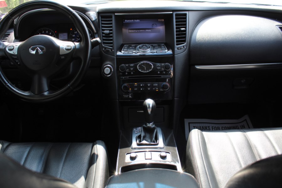 2014 Infiniti QX70 AWD 4dr, available for sale in Great Neck, New York | Great Neck Car Buyers & Sellers. Great Neck, New York 2014 Infiniti QX70 AWD 4dr, available for sale in Great Neck, New York | Great Neck Car Buyers & Sellers. Great Neck, New York