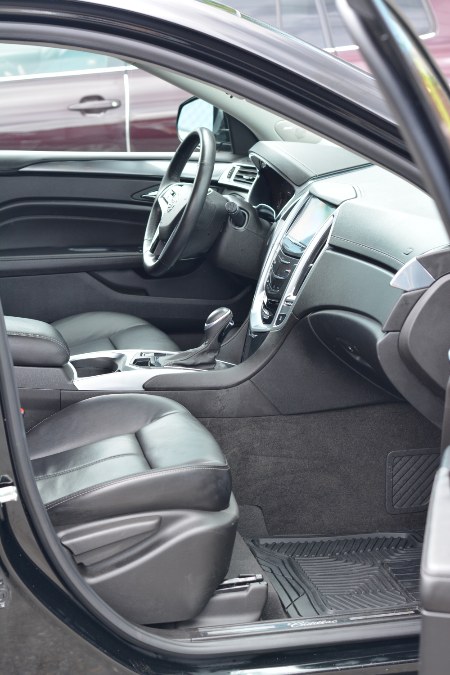 2014 Cadillac SRX FWD 4dr Base, available for sale in Ashland, Massachusetts | New Beginning Auto Service Inc. Ashland, Massachusetts 2014 Cadillac SRX FWD 4dr Base, available for sale in Ashland, Massachusetts | New Beginning Auto Service Inc. Ashland, Massachusetts