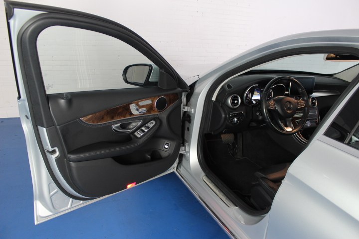 2016 Mercedes-Benz C-Class 4dr Sdn C 300 RWD, available for sale in Newark , New Jersey | Icon World LLC. Newark , New Jersey 2016 Mercedes-Benz C-Class 4dr Sdn C 300 RWD, available for sale in Newark , New Jersey | Icon World LLC. Newark , New Jersey
