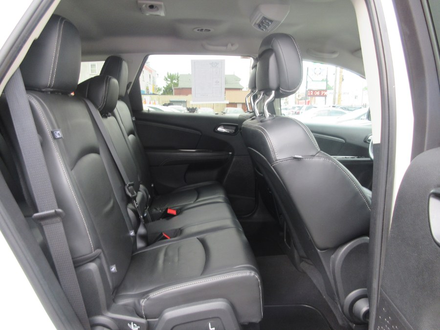 2016 Dodge Journey FWD 4dr Crossroad Plus, available for sale in Linden, New Jersey | Route 27 Auto Mall. Linden, New Jersey 2016 Dodge Journey FWD 4dr Crossroad Plus, available for sale in Linden, New Jersey | Route 27 Auto Mall. Linden, New Jersey