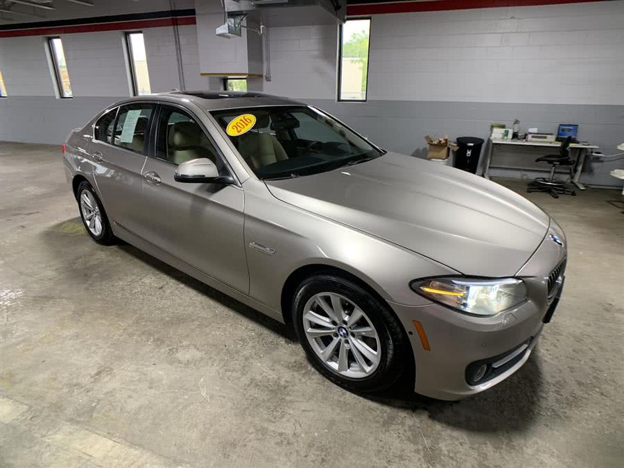 2016 BMW 5 Series 4dr Sdn 528i xDrive AWD, available for sale in Stratford, Connecticut | Wiz Leasing Inc. Stratford, Connecticut