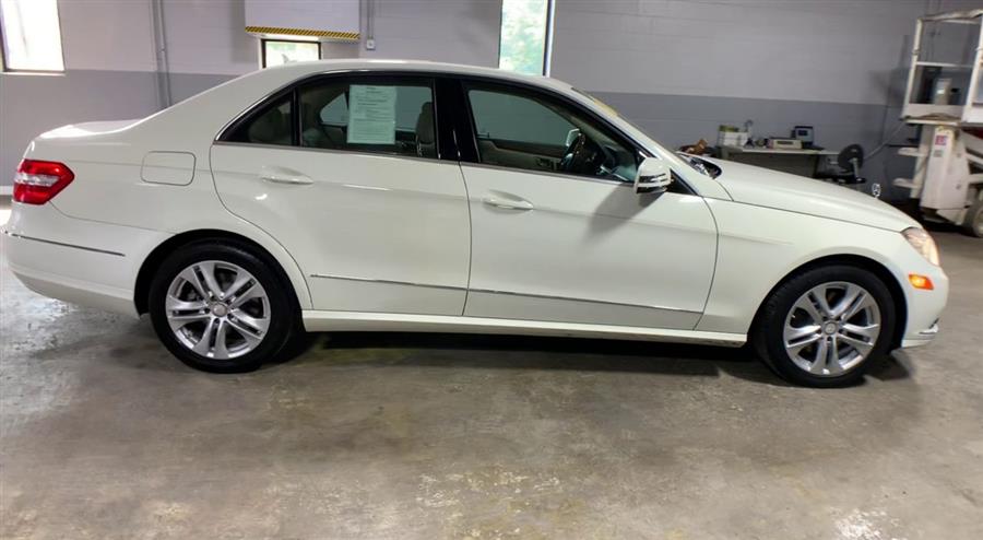 2010 Mercedes-Benz E-Class Luxury, available for sale in Stratford, Connecticut | Wiz Leasing Inc. Stratford, Connecticut 2010 Mercedes-Benz E-Class Luxury, available for sale in Stratford, Connecticut | Wiz Leasing Inc. Stratford, Connecticut