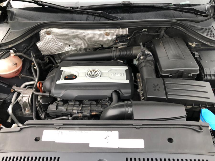 2013 Volkswagen Tiguan 4WD 4dr Auto S w/Sunroof, available for sale in Agawam, Massachusetts | Malkoon Motors. Agawam, Massachusetts 2013 Volkswagen Tiguan 4WD 4dr Auto S w/Sunroof, available for sale in Agawam, Massachusetts | Malkoon Motors. Agawam, Massachusetts