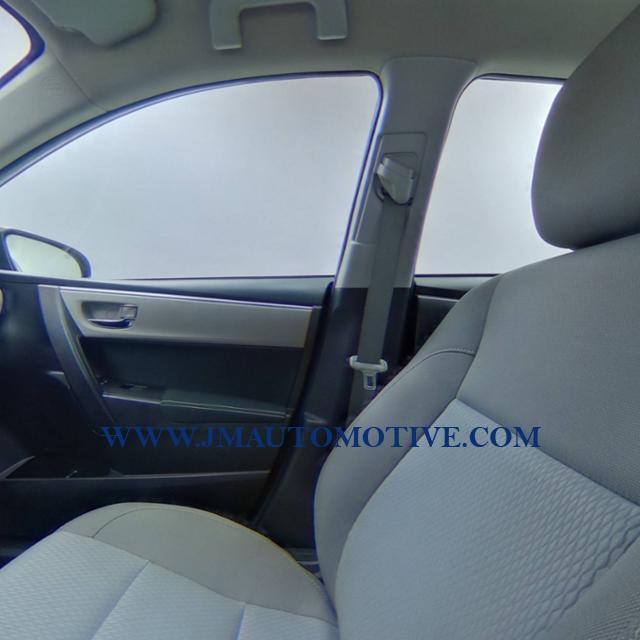 2016 Toyota Corolla 4dr Sdn CVT LE, available for sale in Naugatuck, Connecticut | J&M Automotive Sls&Svc LLC. Naugatuck, Connecticut 2016 Toyota Corolla 4dr Sdn CVT LE, available for sale in Naugatuck, Connecticut | J&M Automotive Sls&Svc LLC. Naugatuck, Connecticut