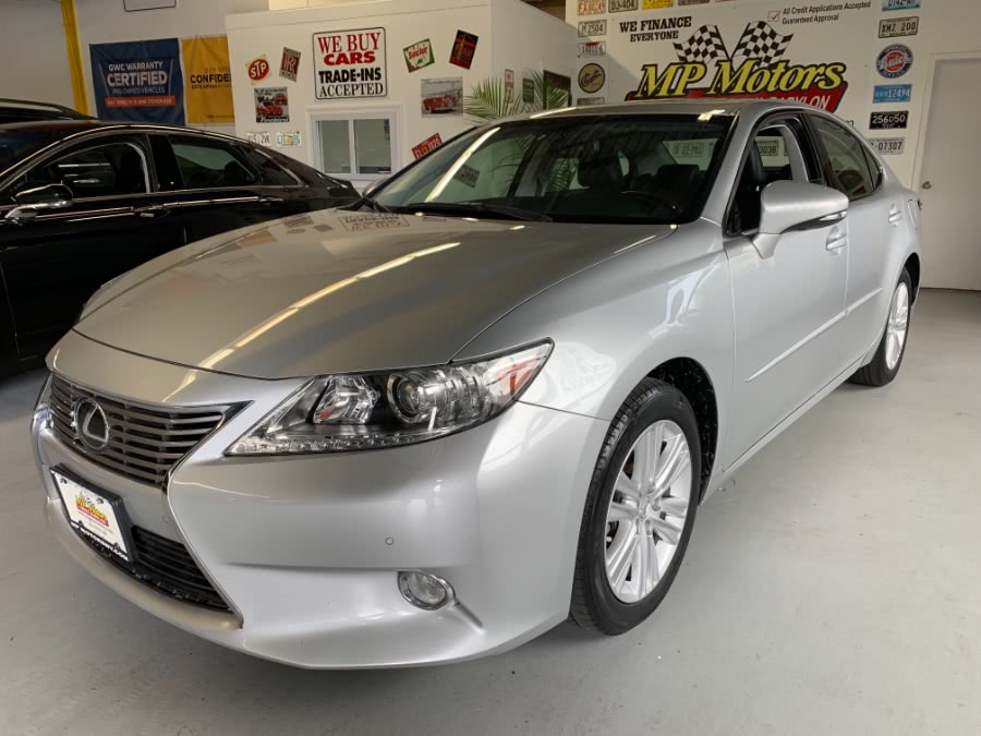 2013 Lexus ES 350 4dr Sdn, available for sale in West Babylon , New York | MP Motors Inc. West Babylon , New York