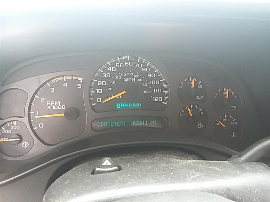 2004 Chevrolet Silverado 2500HD Ext Cab 143.5" WB 4WD LS, available for sale in Wallingford, Connecticut | Vertucci Automotive Inc. Wallingford, Connecticut 2004 Chevrolet Silverado 2500HD Ext Cab 143.5" WB 4WD LS, available for sale in Wallingford, Connecticut | Vertucci Automotive Inc. Wallingford, Connecticut