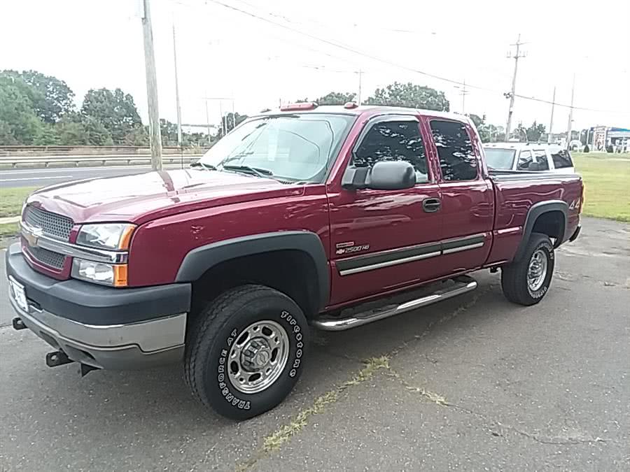 2004 Chevrolet Silverado 2500HD Ext Cab 143.5" WB 4WD LS, available for sale in Wallingford, Connecticut | Vertucci Automotive Inc. Wallingford, Connecticut 2004 Chevrolet Silverado 2500HD Ext Cab 143.5" WB 4WD LS, available for sale in Wallingford, Connecticut | Vertucci Automotive Inc. Wallingford, Connecticut