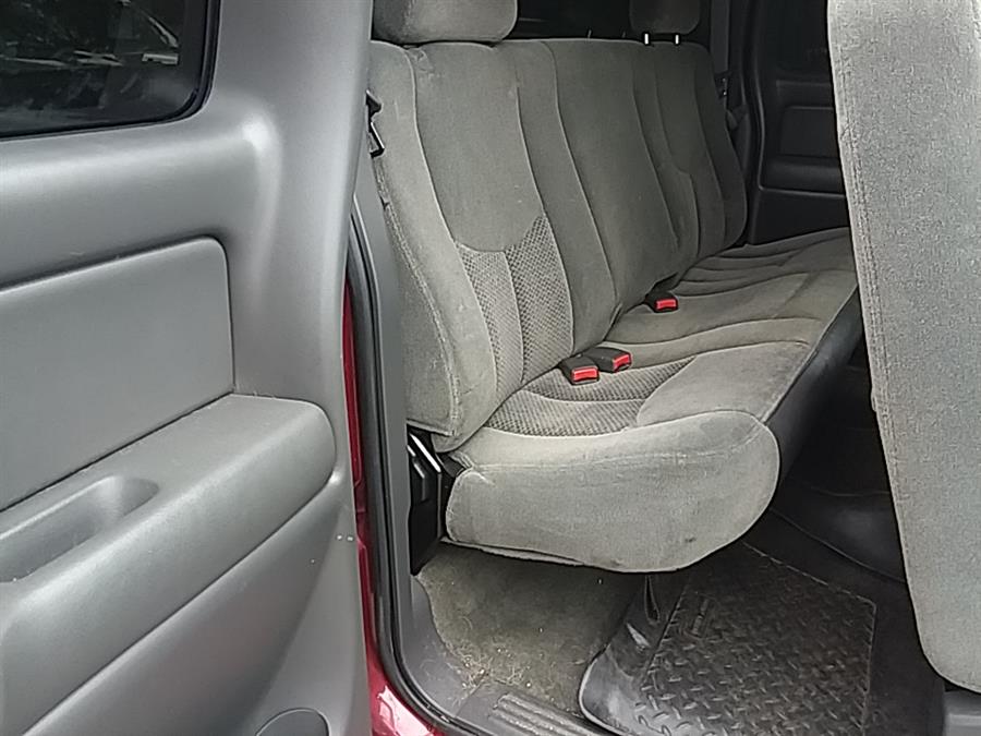 2004 Chevrolet Silverado 2500HD Ext Cab 143.5" WB 4WD LS, available for sale in Wallingford, Connecticut | Vertucci Automotive Inc. Wallingford, Connecticut 2004 Chevrolet Silverado 2500HD Ext Cab 143.5" WB 4WD LS, available for sale in Wallingford, Connecticut | Vertucci Automotive Inc. Wallingford, Connecticut