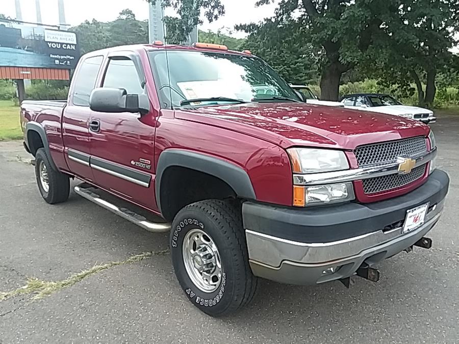 2004 Chevrolet Silverado 2500HD Ext Cab 143.5" WB 4WD LS, available for sale in Wallingford, Connecticut | Vertucci Automotive Inc. Wallingford, Connecticut 2004 Chevrolet Silverado 2500HD Ext Cab 143.5" WB 4WD LS, available for sale in Wallingford, Connecticut | Vertucci Automotive Inc. Wallingford, Connecticut