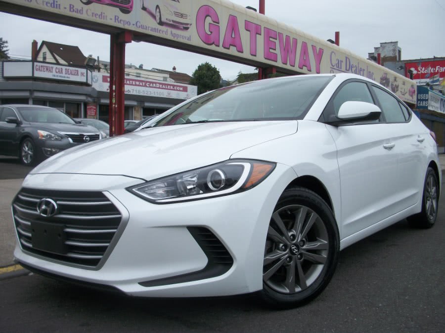 2017 Hyundai Elantra SE 2.0L Auto PZEV (Alabama) *Ltd Avail*, available for sale in Jamaica, New York | Gateway Car Dealer Inc. Jamaica, New York 2017 Hyundai Elantra SE 2.0L Auto PZEV (Alabama) *Ltd Avail*, available for sale in Jamaica, New York | Gateway Car Dealer Inc. Jamaica, New York