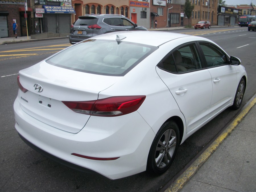 2017 Hyundai Elantra SE 2.0L Auto PZEV (Alabama) *Ltd Avail*, available for sale in Jamaica, New York | Gateway Car Dealer Inc. Jamaica, New York 2017 Hyundai Elantra SE 2.0L Auto PZEV (Alabama) *Ltd Avail*, available for sale in Jamaica, New York | Gateway Car Dealer Inc. Jamaica, New York