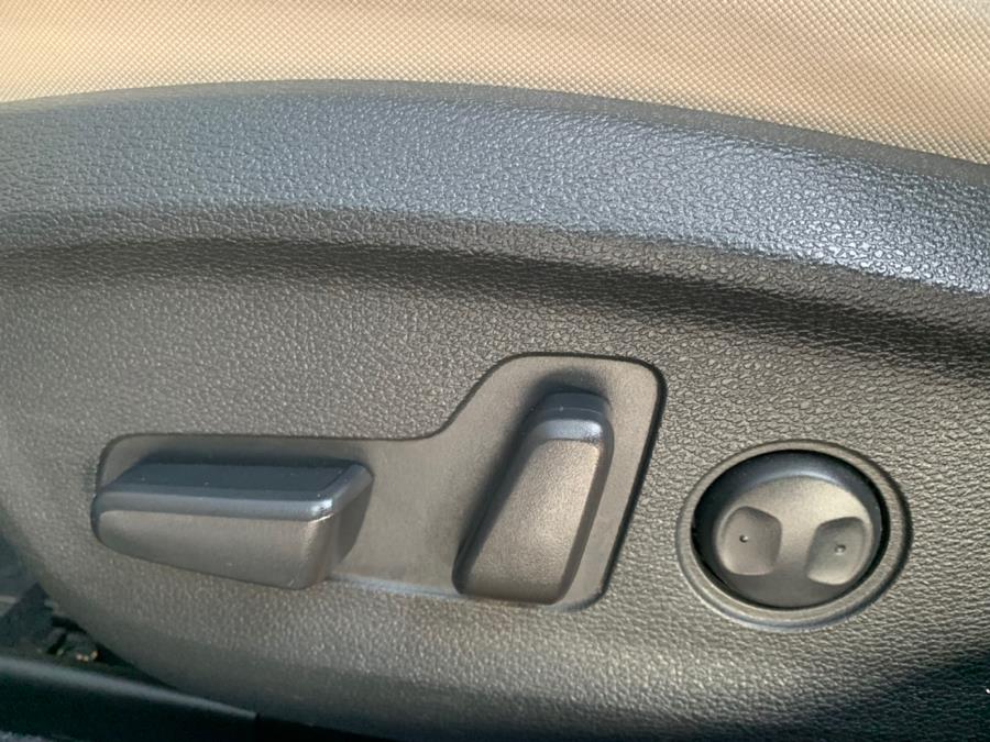 2015 Hyundai Sonata 4dr Sdn 1.6T Eco, available for sale in Corona, California | Green Light Auto. Corona, California 2015 Hyundai Sonata 4dr Sdn 1.6T Eco, available for sale in Corona, California | Green Light Auto. Corona, California