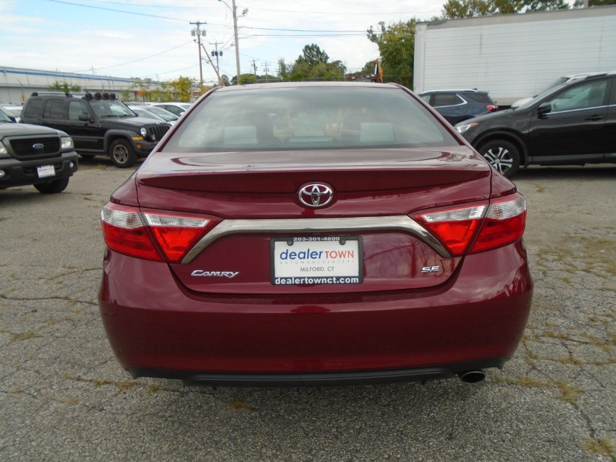 2016 Toyota Camry 4dr Sdn I4 Auto SE (Natl), available for sale in Milford, Connecticut | Dealertown Auto Wholesalers. Milford, Connecticut 2016 Toyota Camry 4dr Sdn I4 Auto SE (Natl), available for sale in Milford, Connecticut | Dealertown Auto Wholesalers. Milford, Connecticut