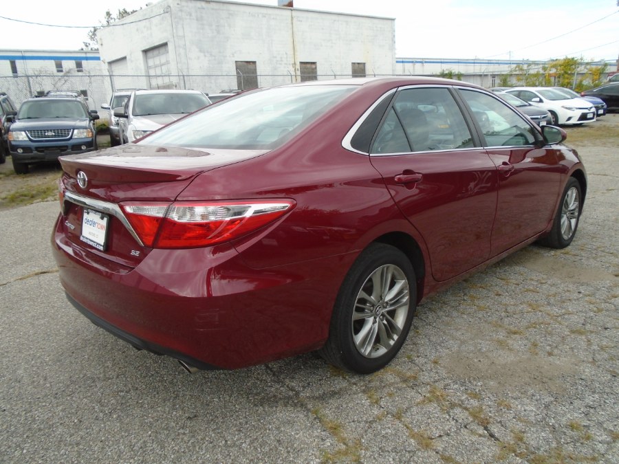 2016 Toyota Camry 4dr Sdn I4 Auto SE (Natl), available for sale in Milford, Connecticut | Dealertown Auto Wholesalers. Milford, Connecticut 2016 Toyota Camry 4dr Sdn I4 Auto SE (Natl), available for sale in Milford, Connecticut | Dealertown Auto Wholesalers. Milford, Connecticut