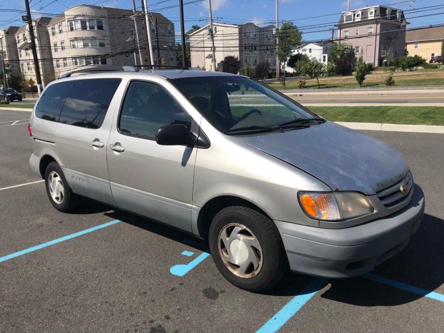 2001 Toyota Sienna 5dr LE (SE), available for sale in Lyndhurst, New Jersey | Cars With Deals. Lyndhurst, New Jersey
