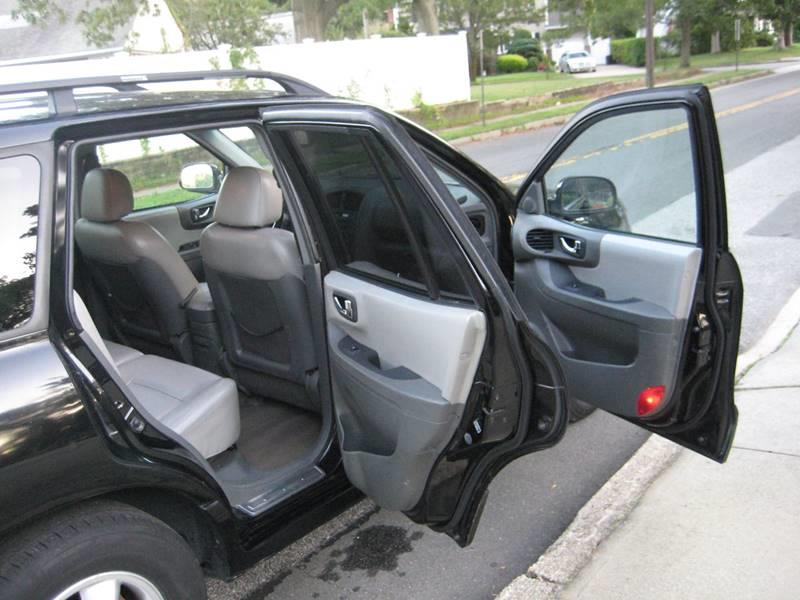 2006 Hyundai Santa Fe GLS AWD 4dr SUV (3.5L V6), available for sale in Massapequa, New York | Rite Choice Auto Inc.. Massapequa, New York 2006 Hyundai Santa Fe GLS AWD 4dr SUV (3.5L V6), available for sale in Massapequa, New York | Rite Choice Auto Inc.. Massapequa, New York