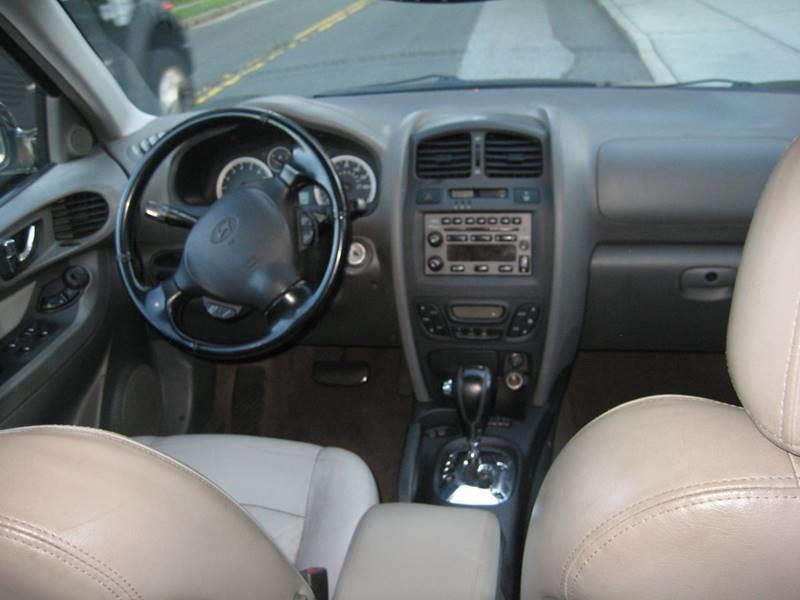 2006 Hyundai Santa Fe GLS AWD 4dr SUV (3.5L V6), available for sale in Massapequa, New York | Rite Choice Auto Inc.. Massapequa, New York 2006 Hyundai Santa Fe GLS AWD 4dr SUV (3.5L V6), available for sale in Massapequa, New York | Rite Choice Auto Inc.. Massapequa, New York