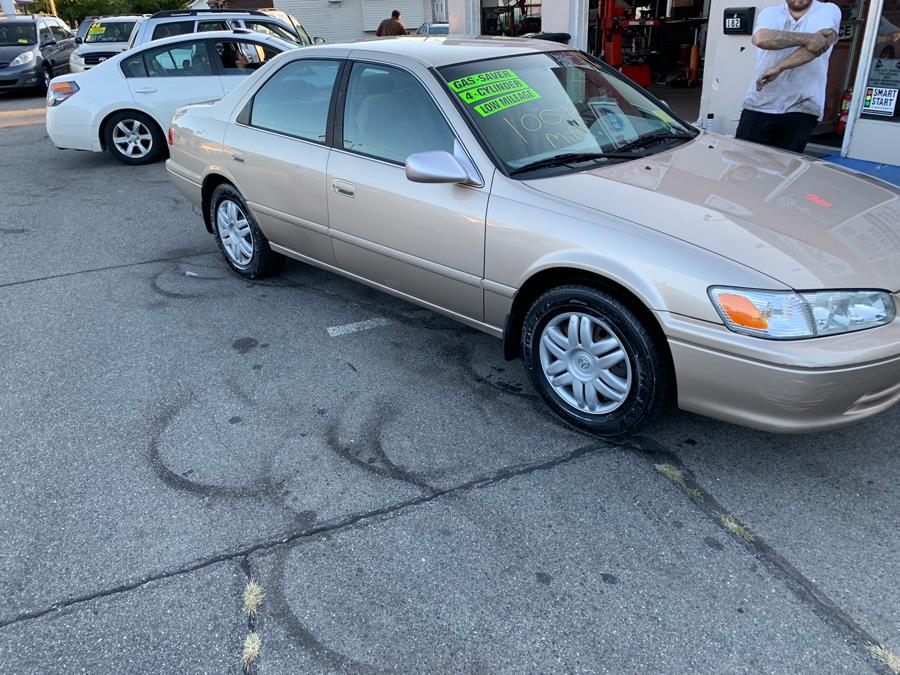 2000 Toyota Camry 4dr Sdn XLE Auto, available for sale in Taunton, Massachusetts | Rt 138 Auto Center Inc . Taunton, Massachusetts 2000 Toyota Camry 4dr Sdn XLE Auto, available for sale in Taunton, Massachusetts | Rt 138 Auto Center Inc . Taunton, Massachusetts