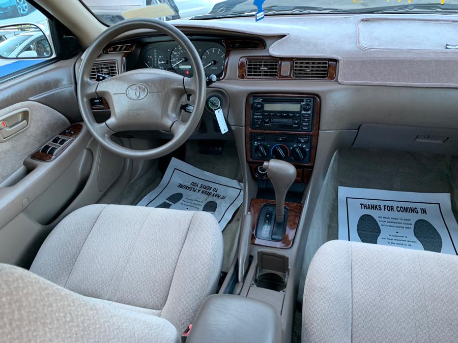 2000 Toyota Camry 4dr Sdn XLE Auto, available for sale in Taunton, Massachusetts | Rt 138 Auto Center Inc . Taunton, Massachusetts 2000 Toyota Camry 4dr Sdn XLE Auto, available for sale in Taunton, Massachusetts | Rt 138 Auto Center Inc . Taunton, Massachusetts
