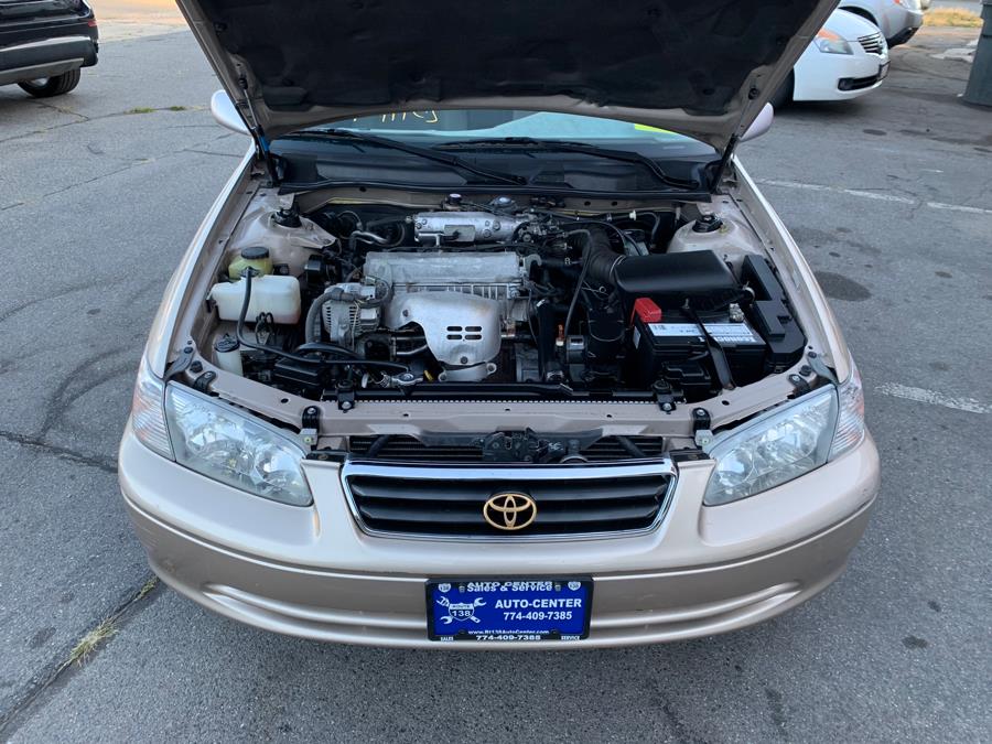 2000 Toyota Camry 4dr Sdn XLE Auto, available for sale in Taunton, Massachusetts | Rt 138 Auto Center Inc . Taunton, Massachusetts 2000 Toyota Camry 4dr Sdn XLE Auto, available for sale in Taunton, Massachusetts | Rt 138 Auto Center Inc . Taunton, Massachusetts