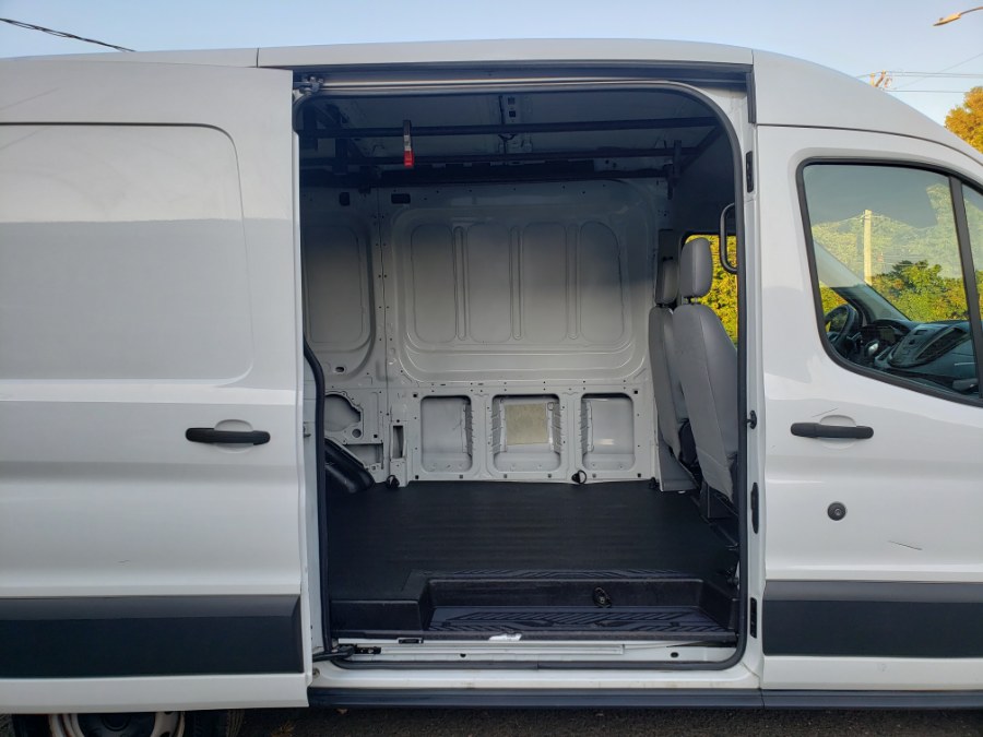 2015 Ford Transit Cargo Van T-150 130" Med Rf 8600 GVWR Sliding RH Dr, available for sale in East Windsor, Connecticut | Toro Auto. East Windsor, Connecticut 2015 Ford Transit Cargo Van T-150 130" Med Rf 8600 GVWR Sliding RH Dr, available for sale in East Windsor, Connecticut | Toro Auto. East Windsor, Connecticut