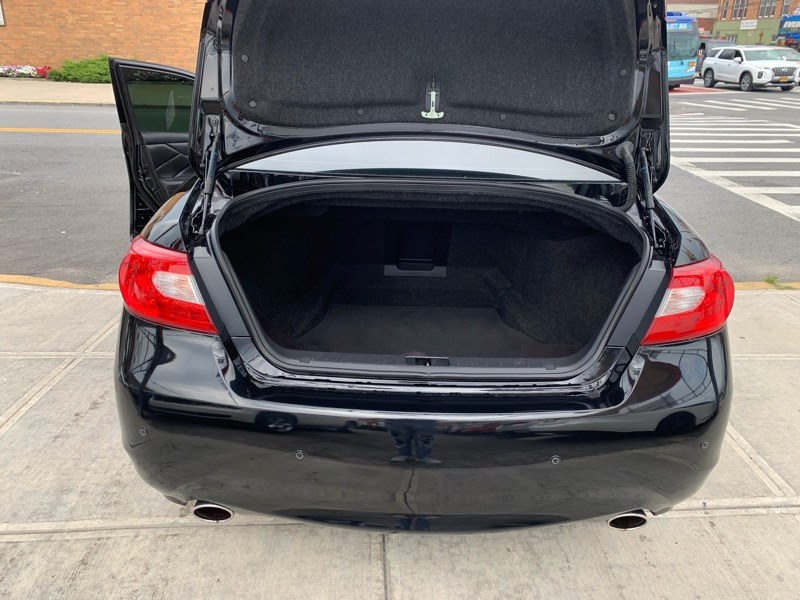 2013 INFINITI M37 4dr Sdn AWD, available for sale in Brooklyn, New York | Worlds Best Auto Inc. Brooklyn, New York 2013 INFINITI M37 4dr Sdn AWD, available for sale in Brooklyn, New York | Worlds Best Auto Inc. Brooklyn, New York