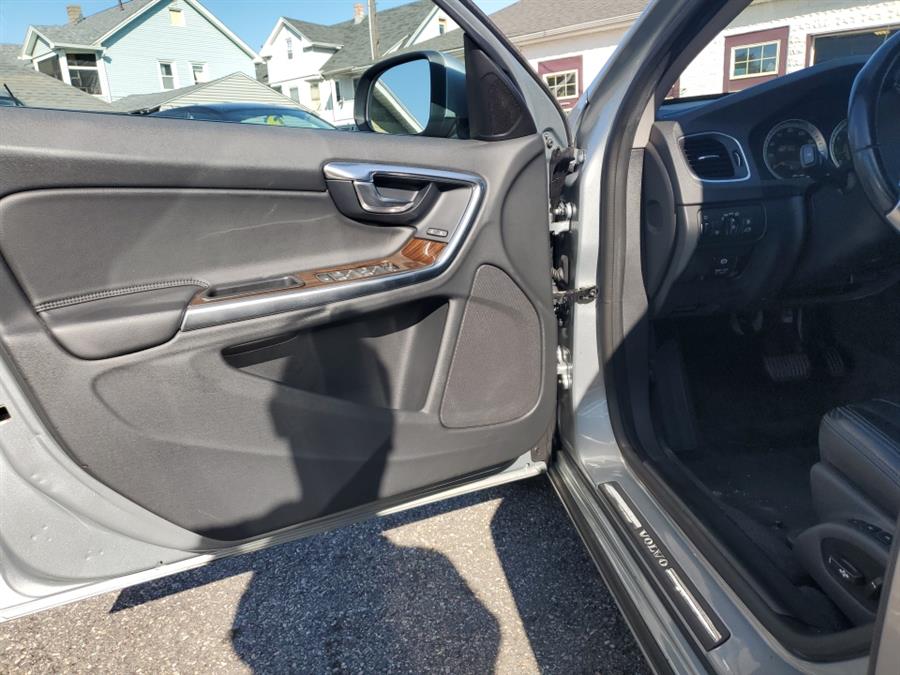 2013 Volvo S60 4dr Sdn T5 Premier Plus AWD, available for sale in Springfield, Massachusetts | Absolute Motors Inc. Springfield, Massachusetts 2013 Volvo S60 4dr Sdn T5 Premier Plus AWD, available for sale in Springfield, Massachusetts | Absolute Motors Inc. Springfield, Massachusetts