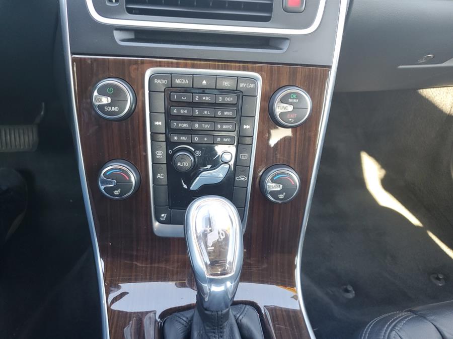 2013 Volvo S60 4dr Sdn T5 Premier Plus AWD, available for sale in Springfield, Massachusetts | Absolute Motors Inc. Springfield, Massachusetts 2013 Volvo S60 4dr Sdn T5 Premier Plus AWD, available for sale in Springfield, Massachusetts | Absolute Motors Inc. Springfield, Massachusetts