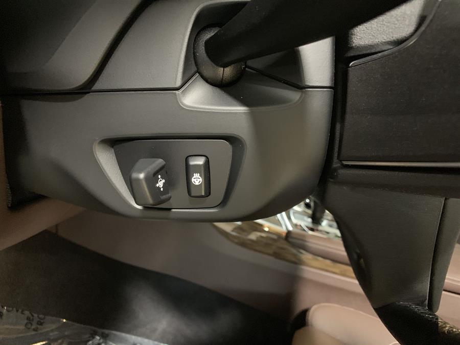 2017 BMW 7 Series 740i xDrive Sedan, available for sale in Stratford, Connecticut | Wiz Leasing Inc. Stratford, Connecticut 2017 BMW 7 Series 740i xDrive Sedan, available for sale in Stratford, Connecticut | Wiz Leasing Inc. Stratford, Connecticut