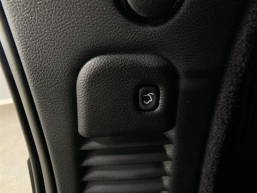 2015 Dodge Durango AWD 4dr R/T, available for sale in Stratford, Connecticut | Wiz Leasing Inc. Stratford, Connecticut 2015 Dodge Durango AWD 4dr R/T, available for sale in Stratford, Connecticut | Wiz Leasing Inc. Stratford, Connecticut