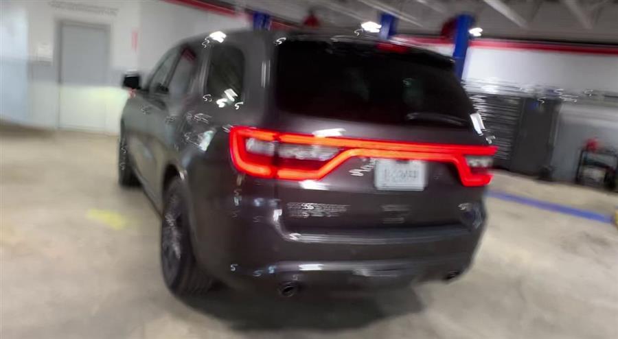2015 Dodge Durango AWD 4dr R/T, available for sale in Stratford, Connecticut | Wiz Leasing Inc. Stratford, Connecticut 2015 Dodge Durango AWD 4dr R/T, available for sale in Stratford, Connecticut | Wiz Leasing Inc. Stratford, Connecticut