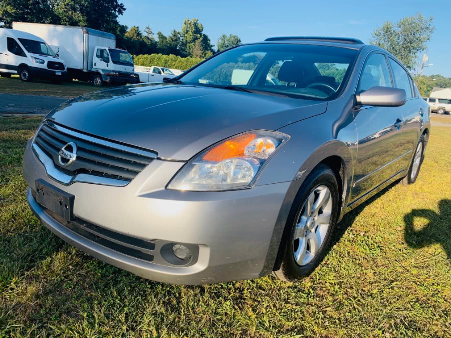 2008 Nissan Altima 4dr Sdn I4 CVT 2.5 S, available for sale in East Windsor, Connecticut | A1 Auto Sale LLC. East Windsor, Connecticut