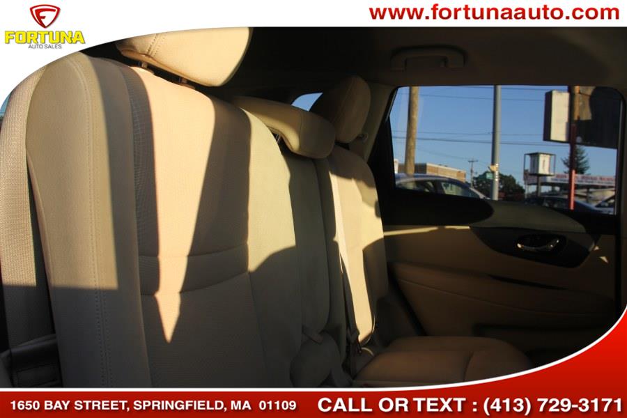 2016 Nissan Rogue SV 4dr AWD, available for sale in Springfield, Massachusetts | Fortuna Auto Sales Inc.. Springfield, Massachusetts 2016 Nissan Rogue SV 4dr AWD, available for sale in Springfield, Massachusetts | Fortuna Auto Sales Inc.. Springfield, Massachusetts