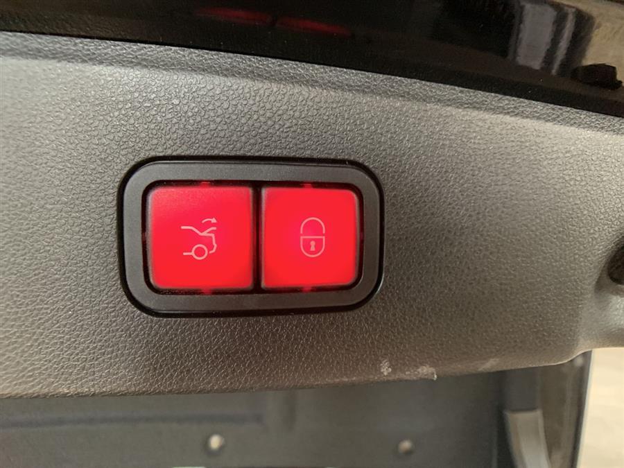2012 Mercedes-Benz E-Class 4dr Sdn E350 Sport 4MATIC, available for sale in Stratford, Connecticut | Wiz Leasing Inc. Stratford, Connecticut 2012 Mercedes-Benz E-Class 4dr Sdn E350 Sport 4MATIC, available for sale in Stratford, Connecticut | Wiz Leasing Inc. Stratford, Connecticut
