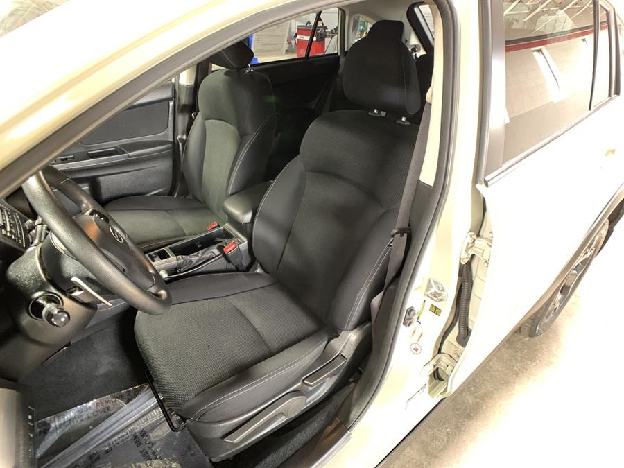 2013 Subaru XV Crosstrek 5dr Auto 2.0i Premium, available for sale in Stratford, Connecticut | Wiz Leasing Inc. Stratford, Connecticut 2013 Subaru XV Crosstrek 5dr Auto 2.0i Premium, available for sale in Stratford, Connecticut | Wiz Leasing Inc. Stratford, Connecticut