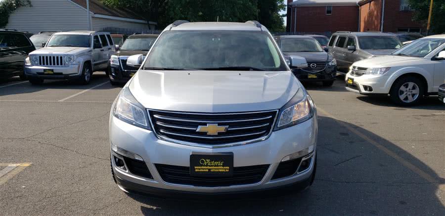 2013 Chevrolet Traverse FWD 4dr LT w/1LT, available for sale in Little Ferry, New Jersey | Victoria Preowned Autos Inc. Little Ferry, New Jersey