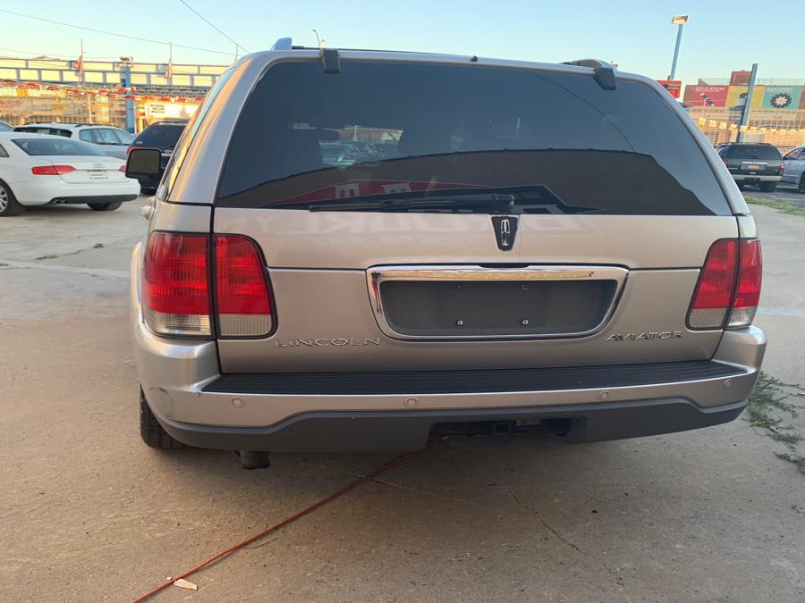 Used Lincoln Aviator 4dr AWD 2005 | Brooklyn Auto Mall LLC. Brooklyn, New York Used Lincoln Aviator 4dr AWD 2005 | Brooklyn Auto Mall LLC. Brooklyn, New York