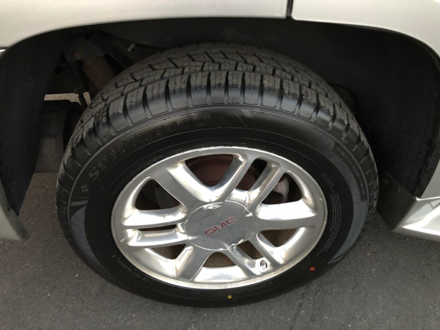 2008 GMC Envoy 4WD 4dr Denali, available for sale in Suffield, Connecticut | Suffield Auto LLC. Suffield, Connecticut 2008 GMC Envoy 4WD 4dr Denali, available for sale in Suffield, Connecticut | Suffield Auto LLC. Suffield, Connecticut
