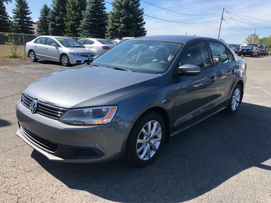 2011 Volkswagen Jetta Sedan 4dr Auto SE w/Convenience & Sunroof, available for sale in East Windsor, Connecticut | A1 Auto Sale LLC. East Windsor, Connecticut
