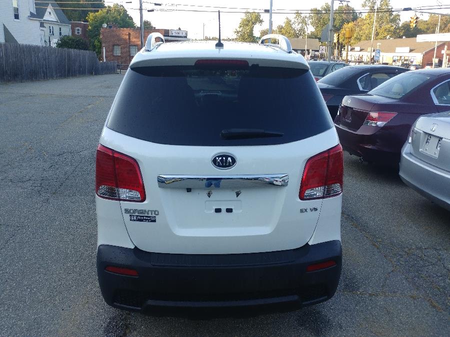 2012 Kia Sorento AWD 4dr V6 EX, available for sale in Chicopee, Massachusetts | Matts Auto Mall LLC. Chicopee, Massachusetts 2012 Kia Sorento AWD 4dr V6 EX, available for sale in Chicopee, Massachusetts | Matts Auto Mall LLC. Chicopee, Massachusetts