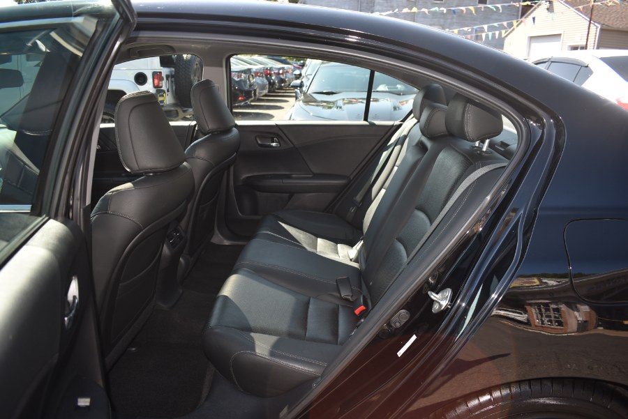 Used Honda Accord Sdn 4dr V6 Auto EX-L w/Navi 2013 | VEB Auto Sales. Hartford, Connecticut Used Honda Accord Sdn 4dr V6 Auto EX-L w/Navi 2013 | VEB Auto Sales. Hartford, Connecticut