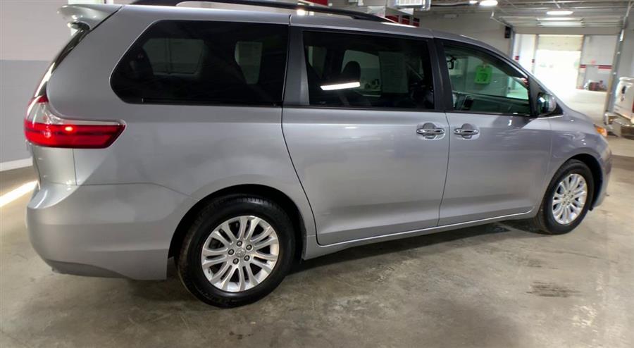 2017 Toyota Sienna XLE, available for sale in Stratford, Connecticut | Wiz Leasing Inc. Stratford, Connecticut 2017 Toyota Sienna XLE, available for sale in Stratford, Connecticut | Wiz Leasing Inc. Stratford, Connecticut