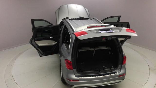2014 Mercedes-benz Gl-class 4MATIC 4dr GL 450, available for sale in Naugatuck, Connecticut | J&M Automotive Sls&Svc LLC. Naugatuck, Connecticut 2014 Mercedes-benz Gl-class 4MATIC 4dr GL 450, available for sale in Naugatuck, Connecticut | J&M Automotive Sls&Svc LLC. Naugatuck, Connecticut