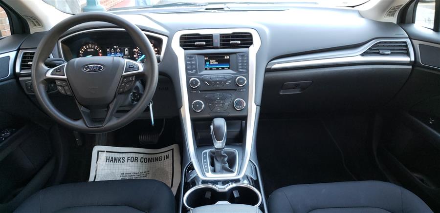 2015 Ford Fusion 4dr Sdn SE FWD, available for sale in Waterbury, Connecticut | National Auto Brokers, Inc.. Waterbury, Connecticut 2015 Ford Fusion 4dr Sdn SE FWD, available for sale in Waterbury, Connecticut | National Auto Brokers, Inc.. Waterbury, Connecticut